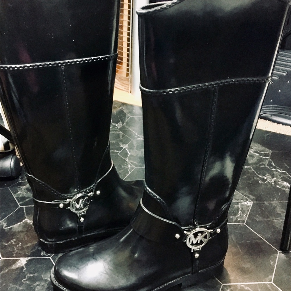 🔥MICHAEL KORS knee high rubber rain boots NWOT